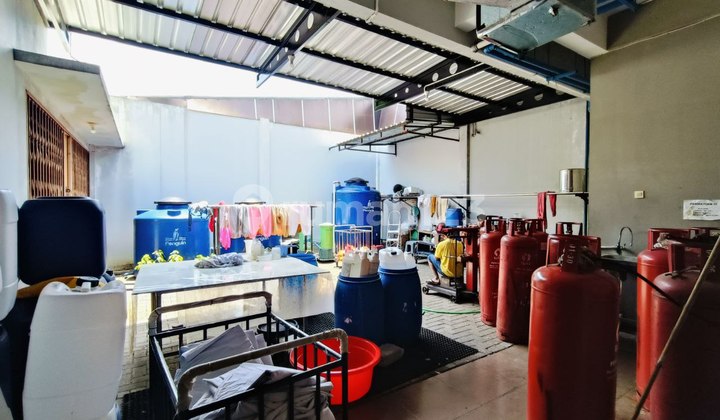 Dijual Ruko 2 lantai Solo baru