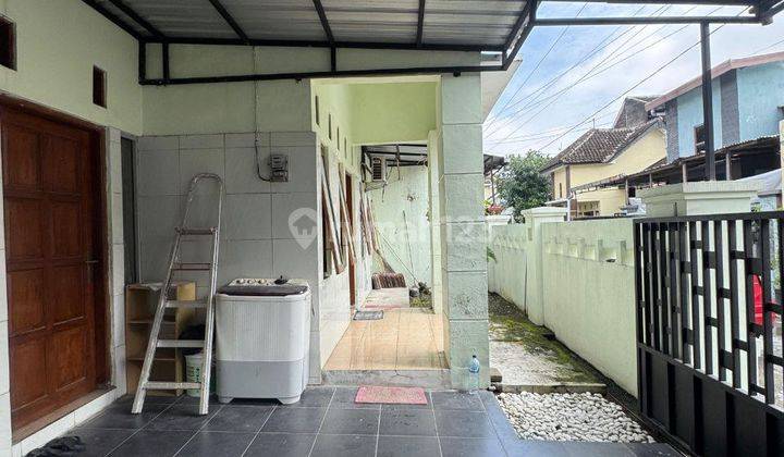 Dijual Rumah dan perabotan Kartasura, sukoharjo Furnished Bagus  2