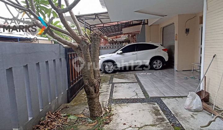 Jual / Sewa  Rumah jl. Panda Solo baru