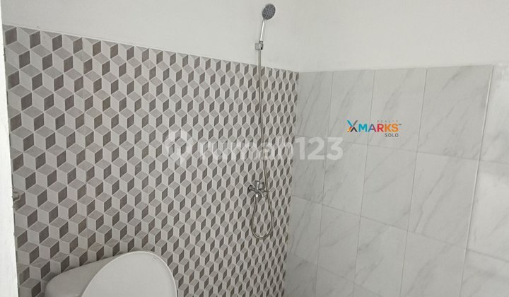 Dijual rumah cluster mungil cantik cocok untuk keluarga kecil di Solo Baru