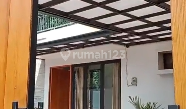 Villa Cantik Siap Huni Lengkap Dengan Kolam Renang, Basket Daerah Benoa Badung Bali