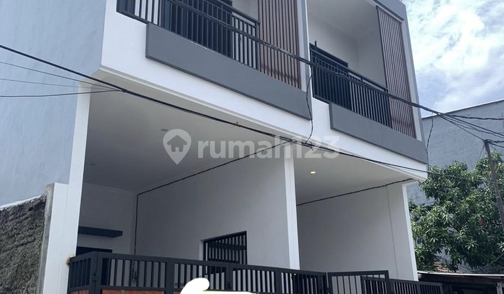 Rumah Cipondoh Bagus Siap Ditempatin