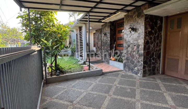 Rumah di sayap jl. supratman dekat jl. riau & gasibu Bandung 1