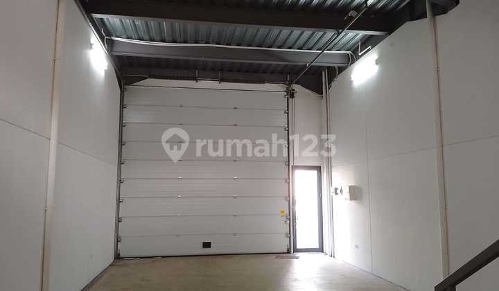 For Rent: Affordable Warehouse Taman Tekno, Ready to Use