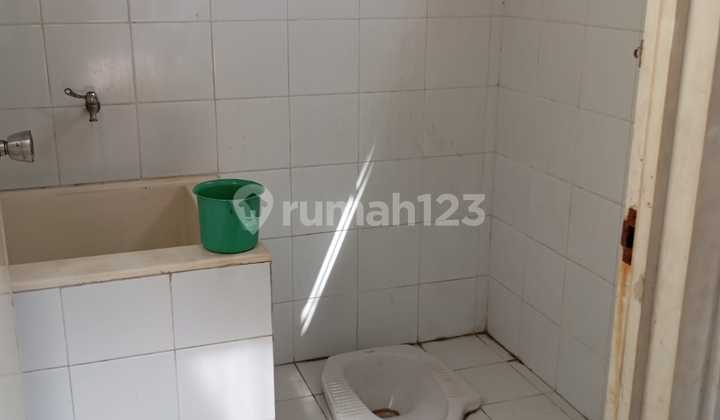 For Rent Cheap Warehouse Taman Tekno BSD. Land Area: 540m². Building Area: 500m² (there is still empty land behind the warehouse). Water: PAM. Electricity: PLN Token. Rental Price (minimum lease 2 years): 530m/2 years (slight negotiation, Exclude Tax). Contact: SIMON 0813286. For Rent Cheap Warehouse Taman Tekno BSD. Land Area: 540m². Building Area: 500m² (there is still empty land behind the warehouse). Water: PAM. Electricity: PLN Token. Rental Price (minimum lease 2 years): 530m/2 years (slight negotiation, Exclude Tax). Contact: SIMON 0813286.