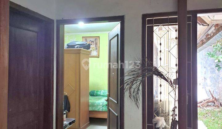 Rumah 2 Lantai Bagus Semi Furnished di Sutera Flamboyan, Tangerang Ti 2