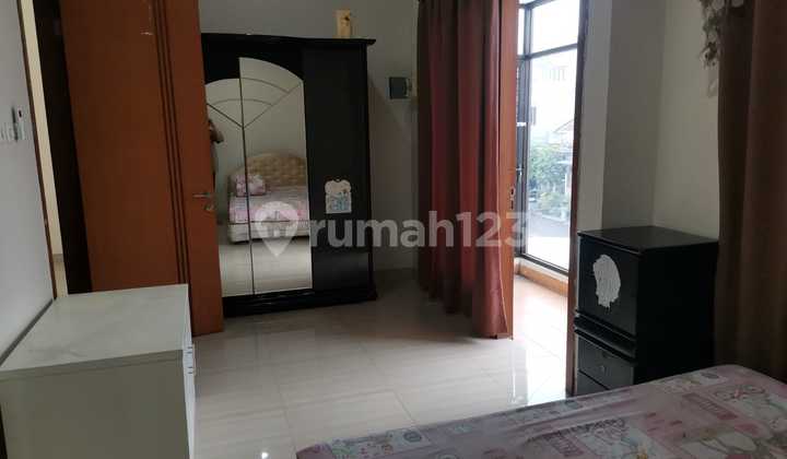 *For Rent Very Cheap Fully Furnished Very Comfortable House @Melati Mas Residence* Land Area: 120m² (8x15m) Building Area: 100m² Bedrooms: 4 (Including AC + Spring Bed + Wardrobe) AC in Living Room Sofa + TV Table Dining Table + 6 Dining Chairs Washing Machine Kitchen Set + Stove *For Rent Very Cheap Fully Furnished Very Comfortable House @Melati Mas Residence* Land Area: 120m² (8x15m) Building Area: 100m² Bedrooms: 4 (Including AC + Spring Bed + Wardrobe) AC in Living Room Sofa + TV Table Dining Table + 6 Dining Chairs Washing Machine Kitchen Set + Stove