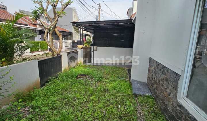 Dijual atau Disewa Juga Boleh Rumahhoekkomplek.paling Rapi Bersih