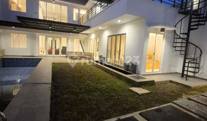 Dijual Rumah Mewah dan Nyaman di Alam Sutera Dijual Rumah Mewah dan Nyaman di Alam Sutera