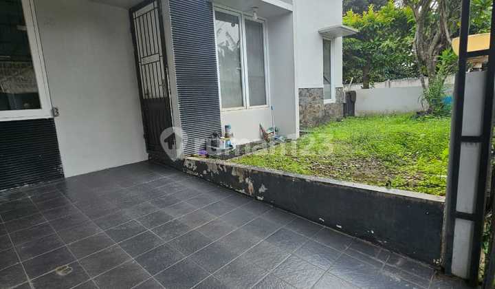 Dijual Rumah Hoek Dalam Komplek Sangat Rapi Dijual Rumah Hoek Dalam Komplek Sangat Rapi