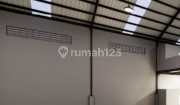 Disewakan Gudang bisa Gandeng Jalan Lebar Kontainer 40Feet Disewakan Gudang bisa Gandeng Jalan Lebar Kontainer 40Feet