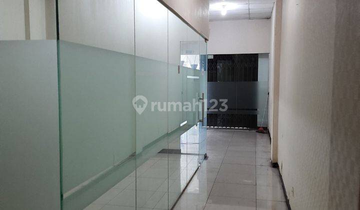 DISEWAKAN RUKO 3 LANTAI FULL KAWASAN RAMAI TANGERANG CITY CIKOKOL 2