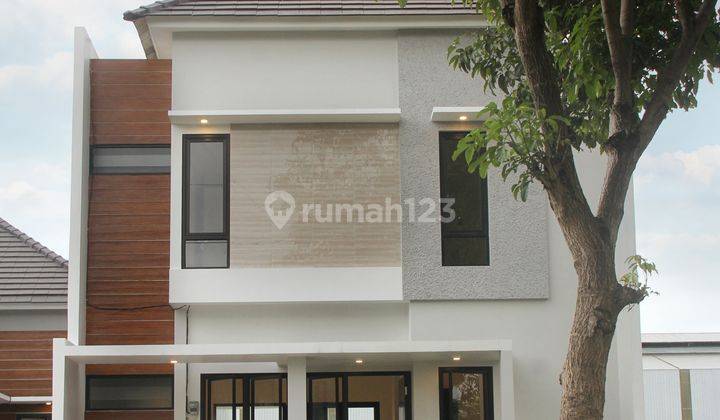 Rumah Modern Kawasan  Asri Tidak Berpolusi Nyaman 1 Menit ke Tol Malang Surabaya 1