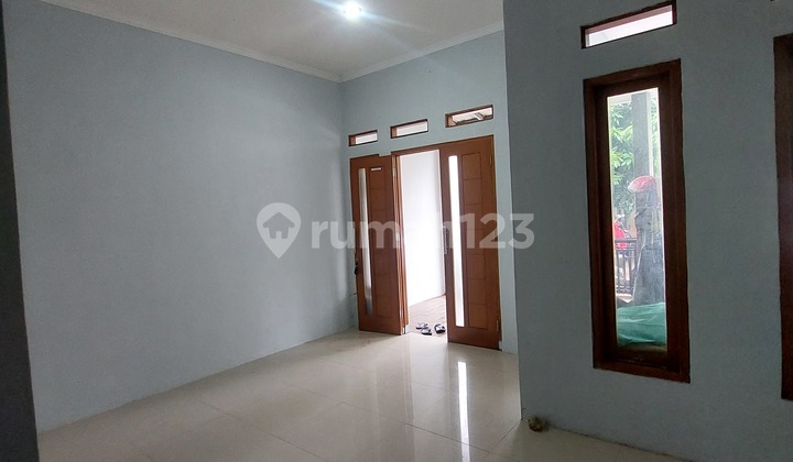 For Rent 4-Story House, Good Condition Ready to Occupied, Permata Mansion For Rent 4-Story House, Good Condition Ready to Occupied, Permata Mansion