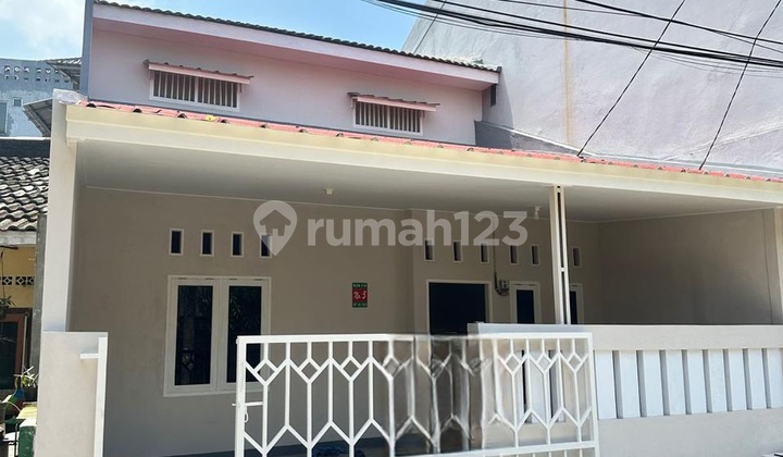 For Rent or Sale, Beautiful House in Pamulang, Already Renovated For Rent or Sale, Beautiful House in Pamulang, Already Renovated