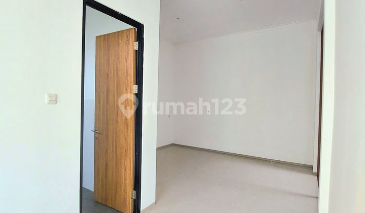 Rumah Mewah Multifungsi SHM Telaga Golf Sawangan, Depok 2