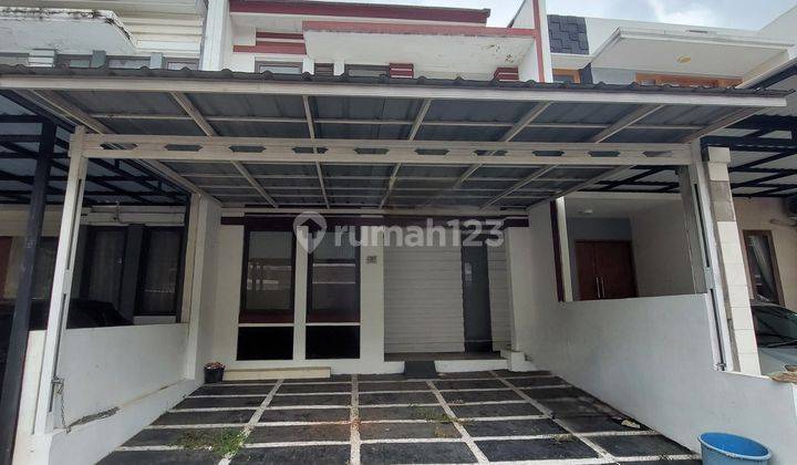 Dikontrakan Rumah 2 Lt Modern Hill , Pdk Cabe 1