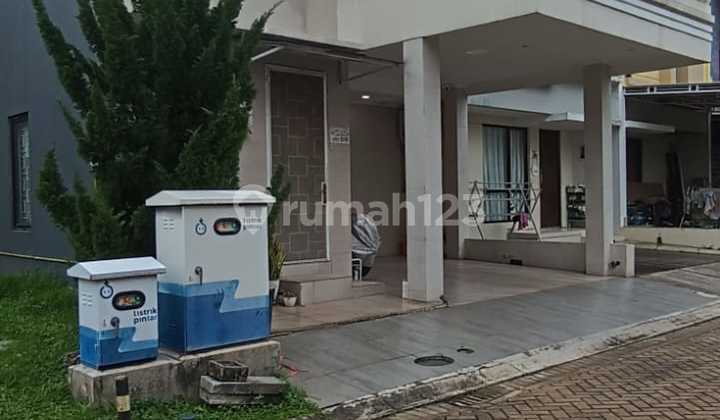 Di Jual Rumah 2.lt Semi Furnished Graha Raya Bintaro  2