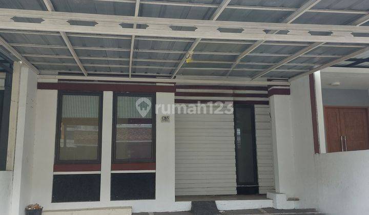 Dikontrakan Rumah 2 Lt Modern Hill , Pdk Cabe 2