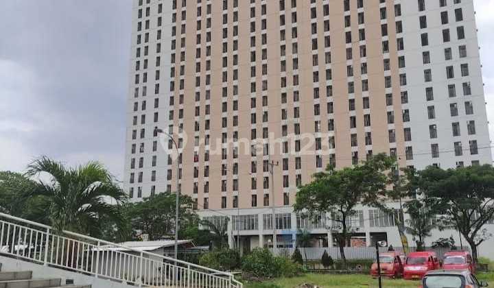 Dijual Cepat 1 Unit Apartment Green Lake View Depok Full Furnished Dijual Cepat 1 Unit Apartment Green Lake View Depok Full Furnished