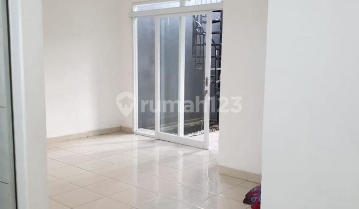 House for sale in Tole Iskandar, Depok 2