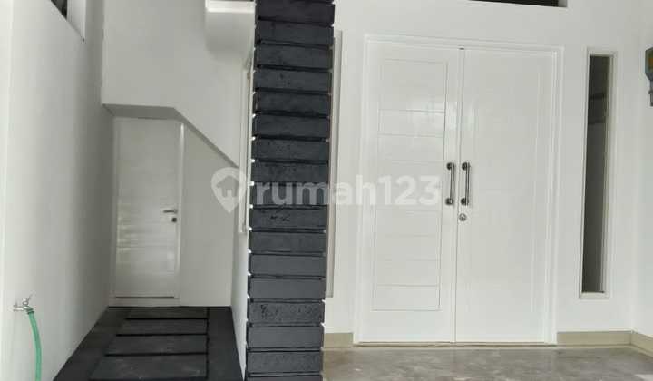 Dijual Rumah Under Renovation Dalam Cluster Elite Kota Wisata 2