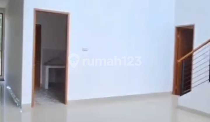 Rumah Baru 2 Lantai Desain Mewah Belakang Taman Wiladatika Cibubur 2