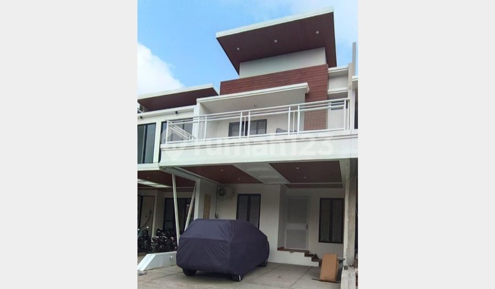 House for sale, ready to occupy in Cimanggis, Depok.