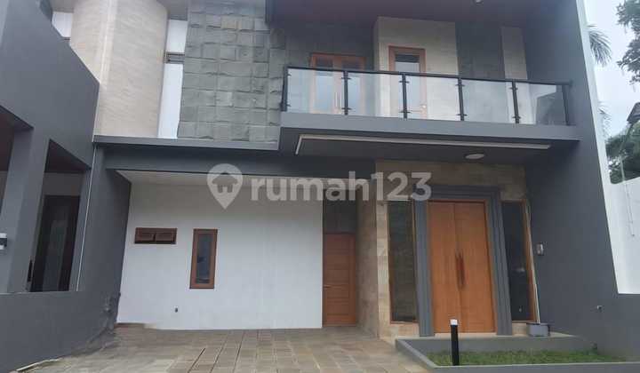 Rumah Baru 2 Lantai Desain Mewah Belakang Taman Wiladatika Cibubur