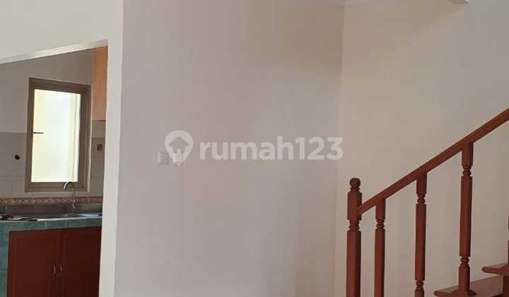 Dijual Rumah Tinggal di Citra Grand Cibubur 2