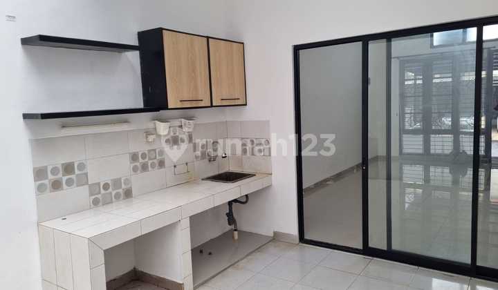 Nice House SHM Cibubur, East Jakarta 2