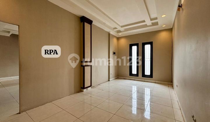 For Sale 3-Story Spacious House in a Strategic Location at Cibubur Country 2