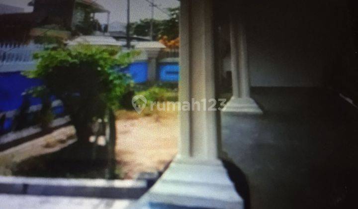 Rumah 2 Lantai Pinggir Jalan Kontrakan 2