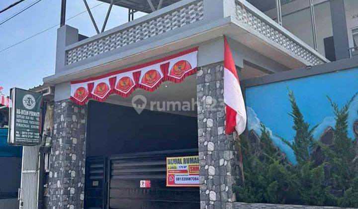 Rumah Mewah 3 Lantai Tepi Jalan View Cantik Dekat Jl Kolmas 2