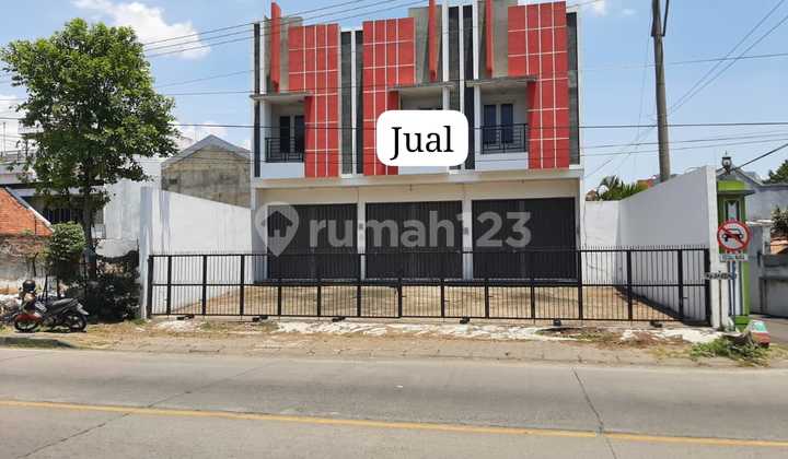 DIJUAL 3 RUKO BARU JEJER DI TEPI JL RAYA UTAMA