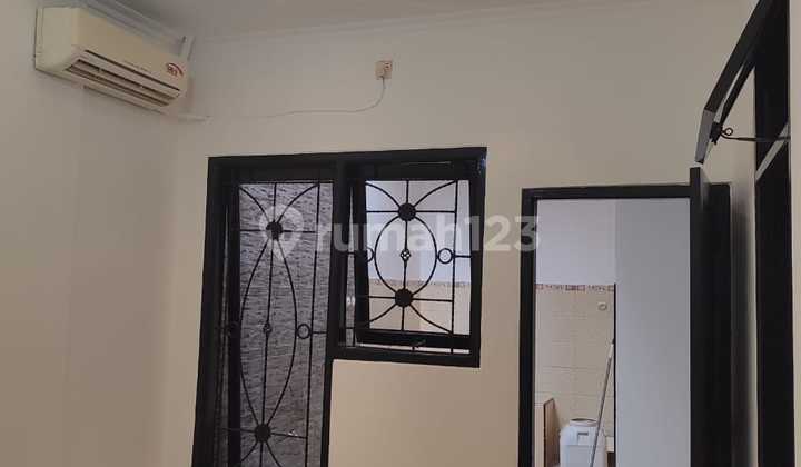 FOR RENT, READY-TO-OCCUPY FURNISHED HOUSE IN SAMPANGAN, SEMARANG