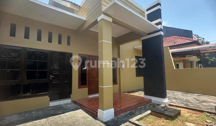 DISEWAKAN RUMAH FURNISHED SIAP PAKAI DI PURI ANJASMORO SEMARANG 2
