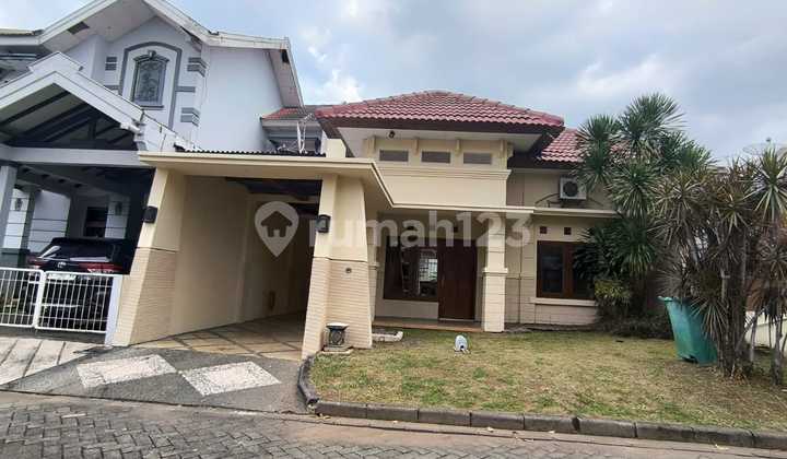 DISEWAKAN RUMAH BAGUS SIAP HUNI DI GRAHA ESTETIKA TEMBALANG