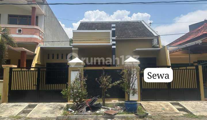 DISEWAKAN RUMAH FURNISHED SIAP PAKAI DI PURI ANJASMORO SEMARANG 1