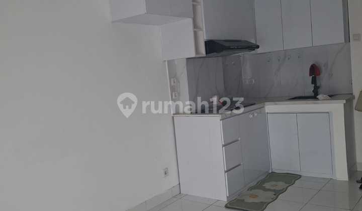 Jual Cepat Apartemen Amazana, Jelupang
