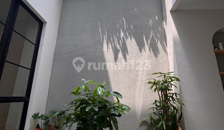 Di Jual Rumah Baru Hook Siap Huni Di Kencana Loka Bsd 2