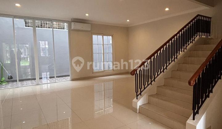 Disewakan Rumah Provence Parkland