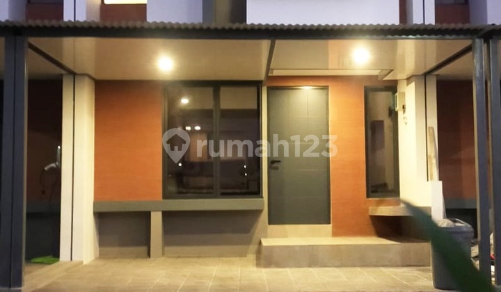 Dijual Rumah Mewah Freja Chic BSD City