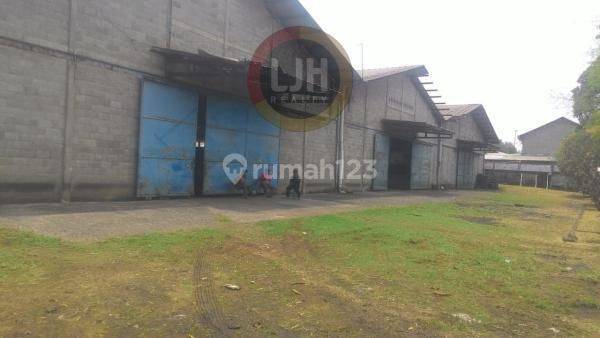 Dijual Tanah Bonus 3 Gudang di Jalan Raya Cileungsi Jonggol Bogor 2