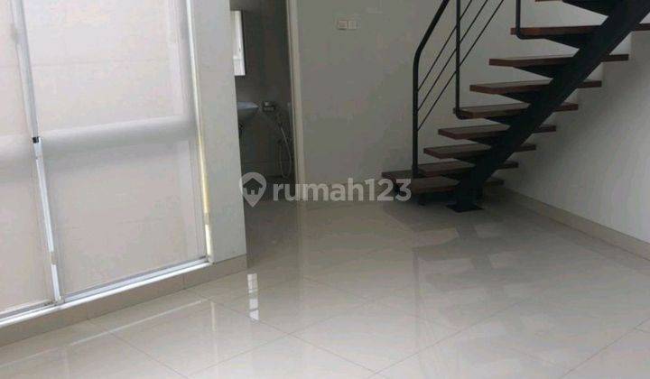 Rumah 3 Lt Disewakan Di Bintaro.jaya 2