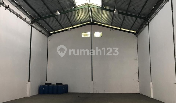 Gudang gandeng di Parung Panjang sangat bagus, rapi, & terawat