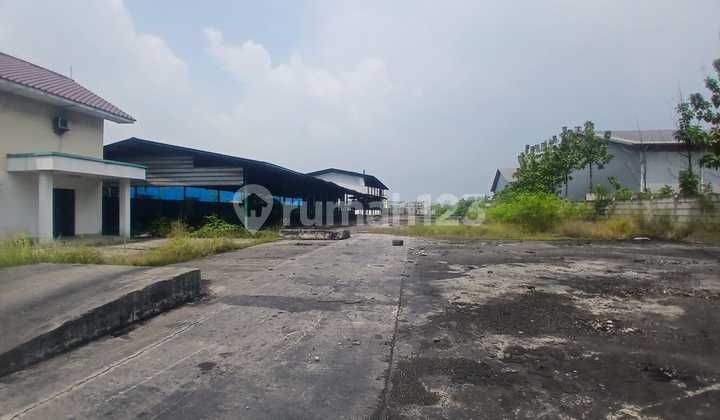 Warehouse in Ciujung Industrial Area, Serang. Area 6,000 m². Warehouse in Ciujung Industrial Area, Serang. Area 6,000 m².