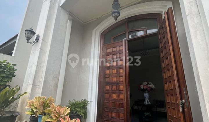 Rumah Nyaman dan Strategis di Daerah Cipete