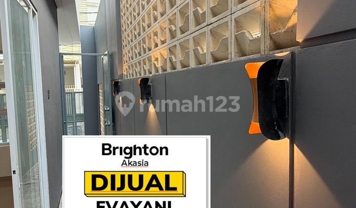 Rumah Tiga Lantai Tanjung Duren Jakarta di Tanjung Duren Selatan Rumah Tiga Lantai Tanjung Duren Jakarta di Tanjung Duren Selatan