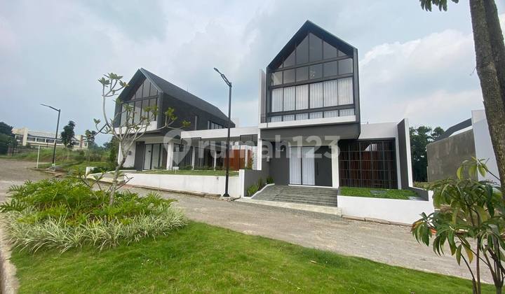 Shm! Rumah Sejuk Double View Cantik di Dago Bandung Kota 2